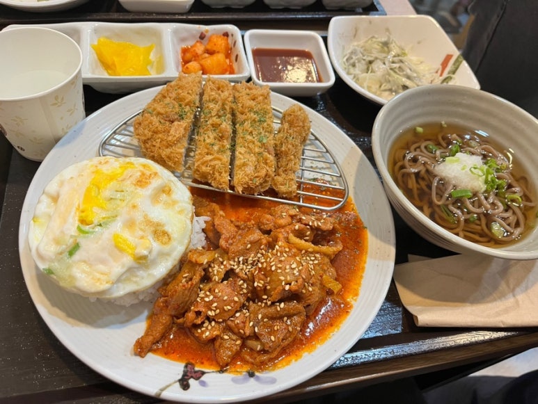 아람돈까스 이미지