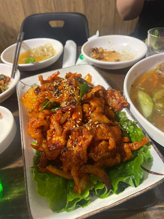고향족발 이미지