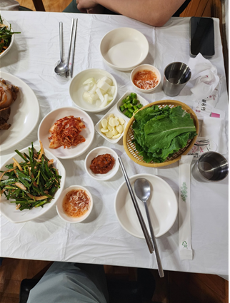 시골왕족발 이미지