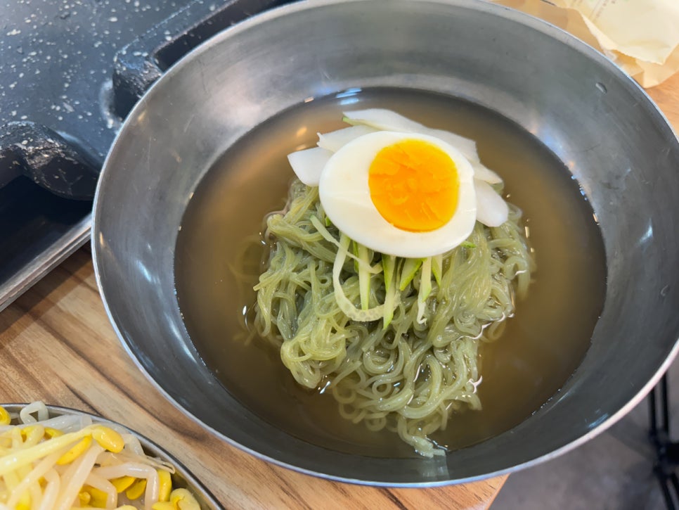 황금복돼지 이미지