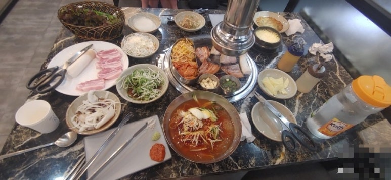 안동꿀돼지 이미지