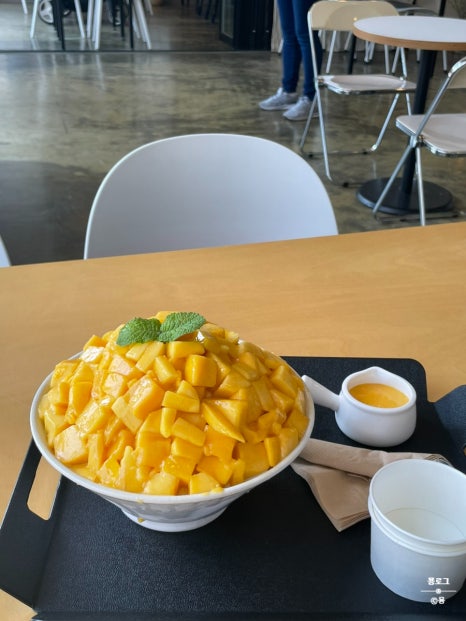 빙수고래 이미지