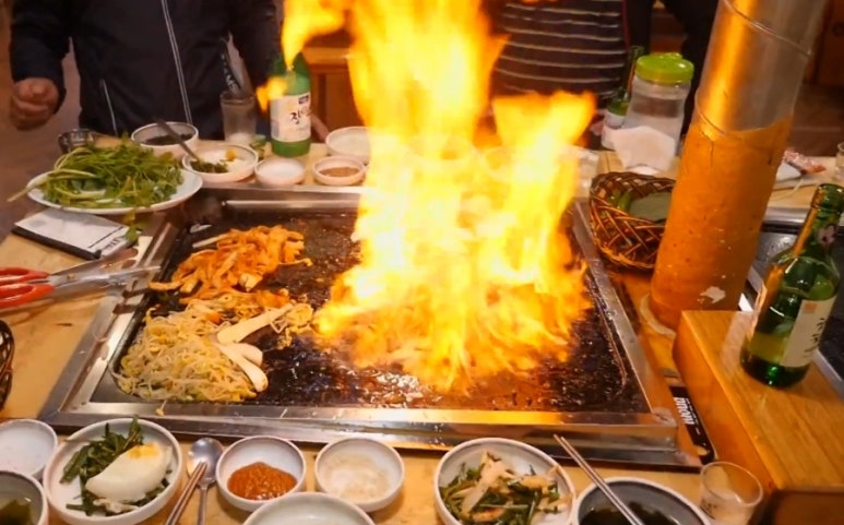 왕돌판삼겹살 이미지