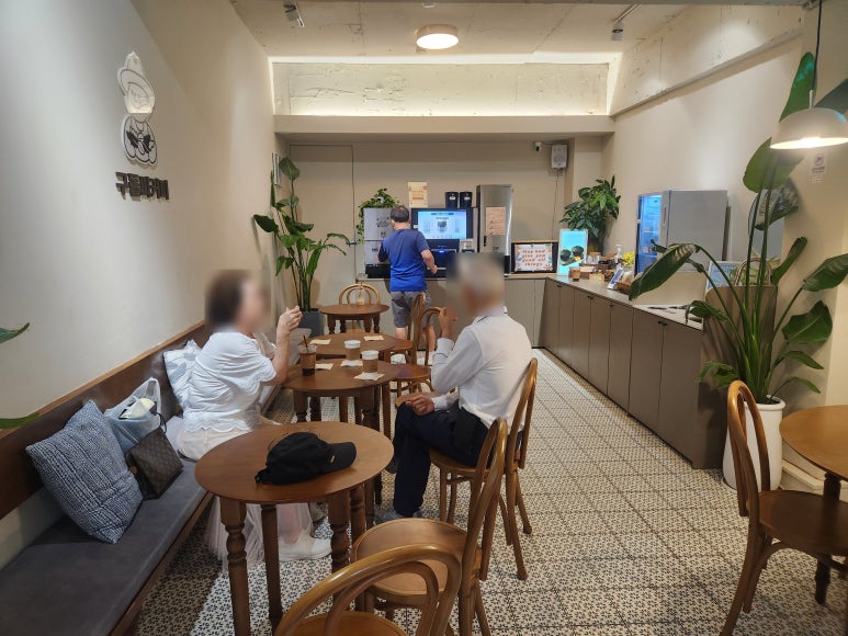 구돌씨커피 이미지