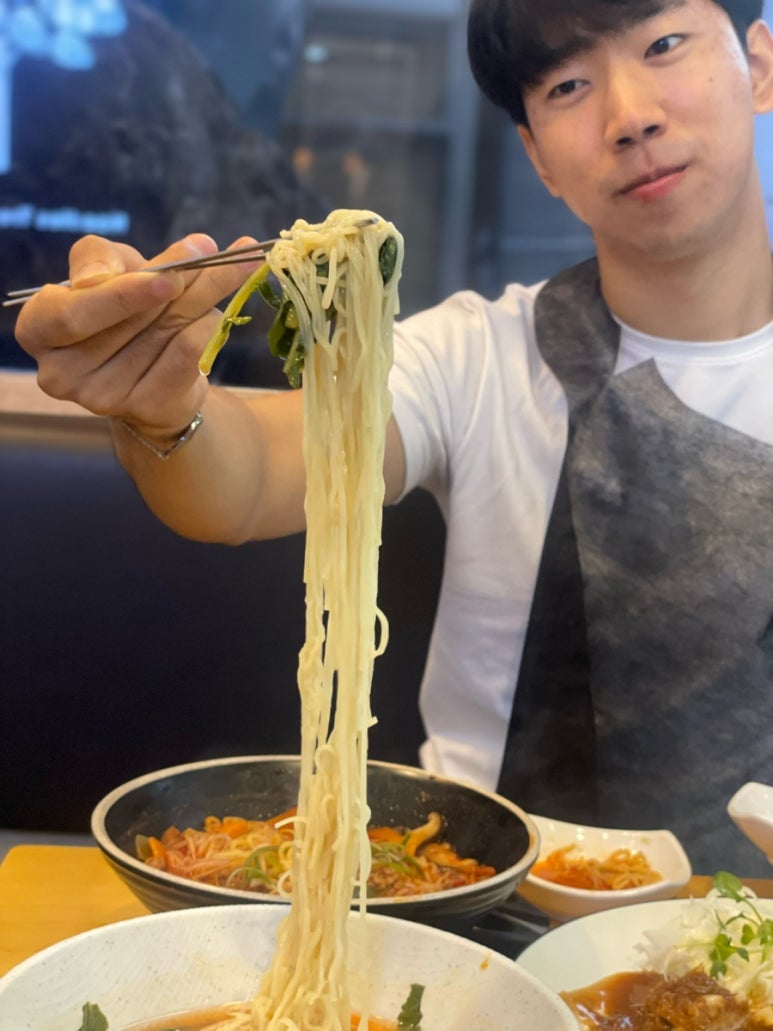국수나무세종 이미지