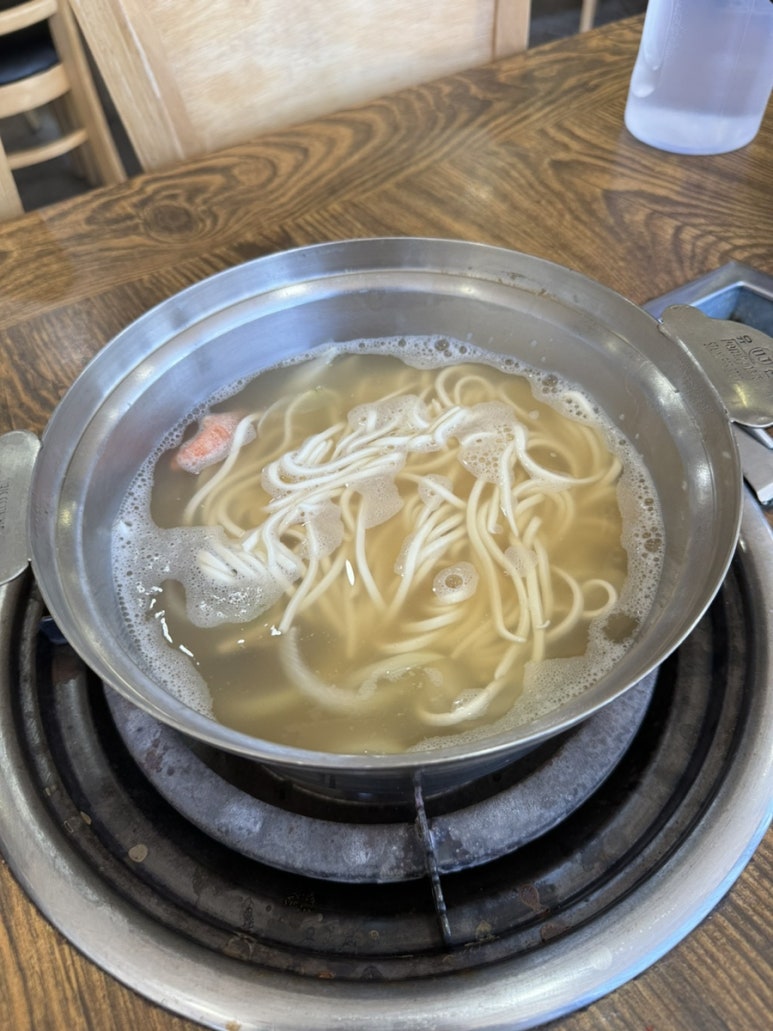 윤지네칼국수 이미지