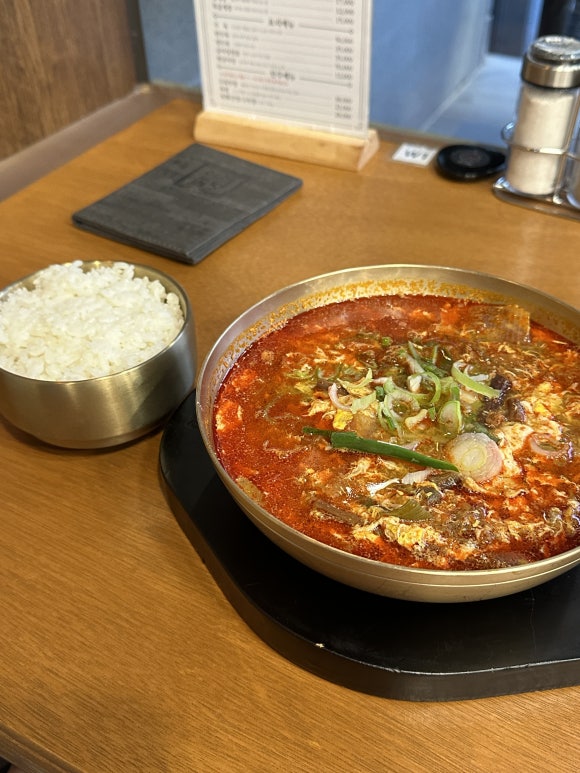 이여에프앤비 이미지