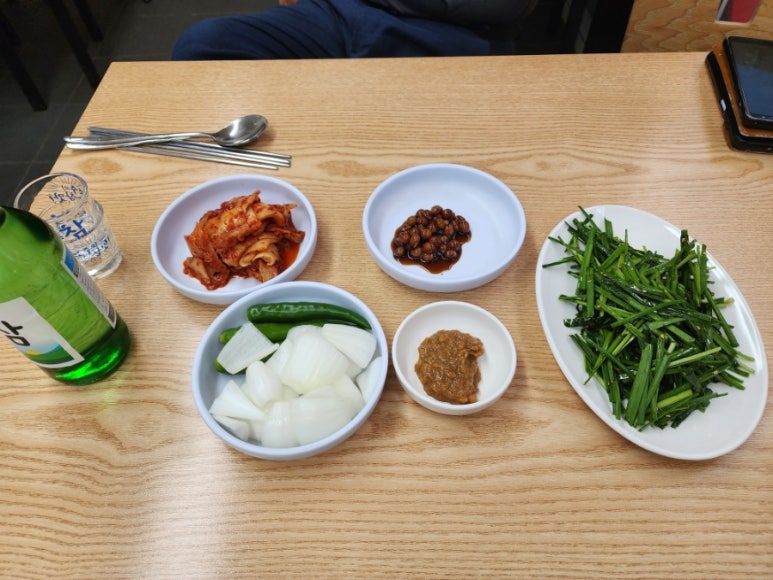 구구옻닭 이미지