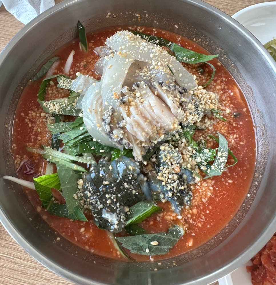 바다 해물 국밥 이미지