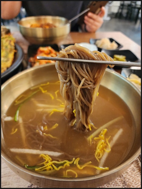 진주냉면산홍창원가로수길점 이미지