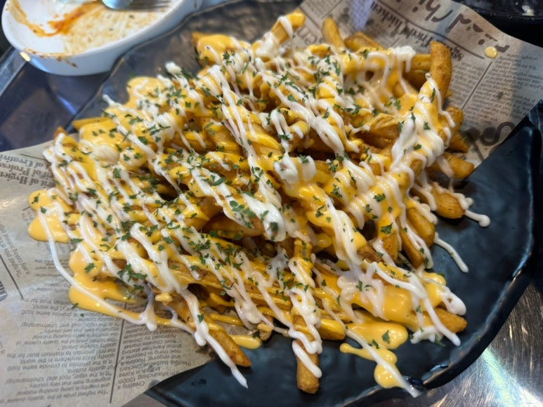 훌랄라참숯치킨 광주금호점 이미지