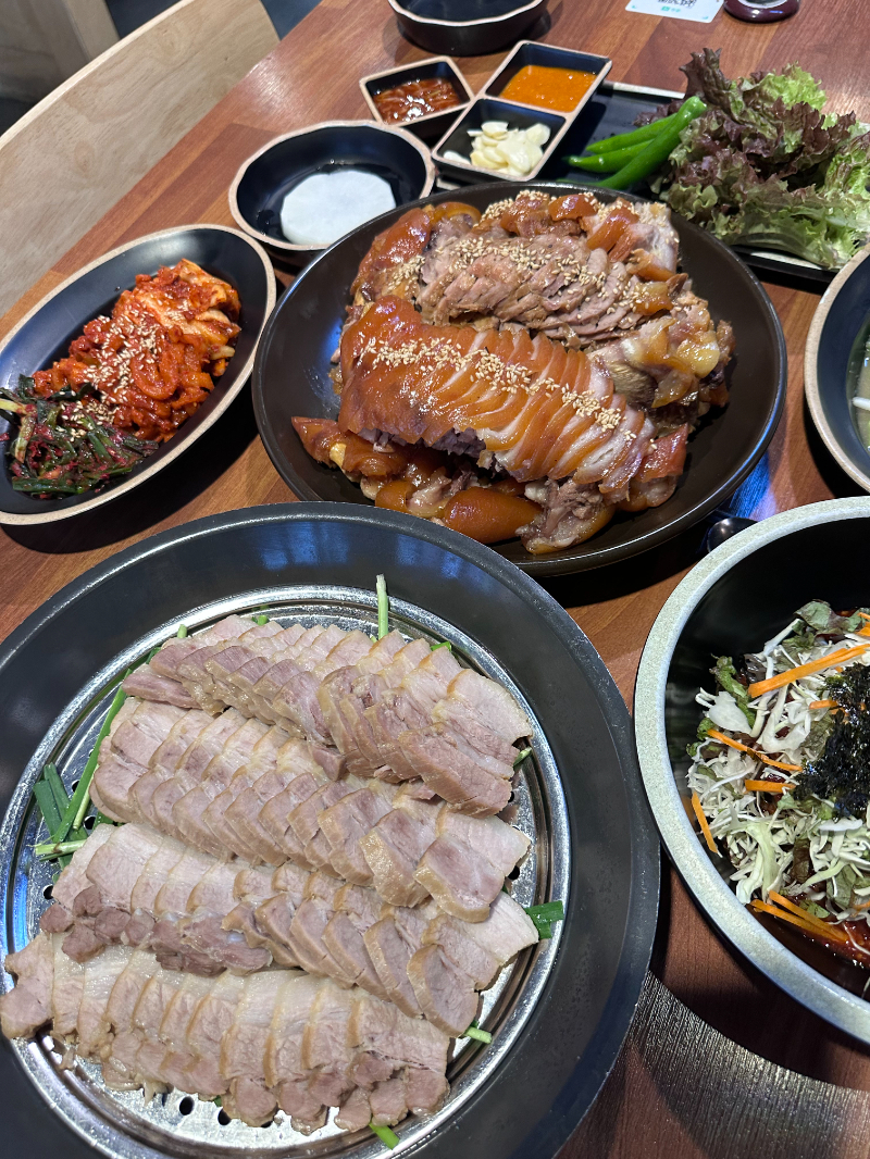 호강족발 이미지