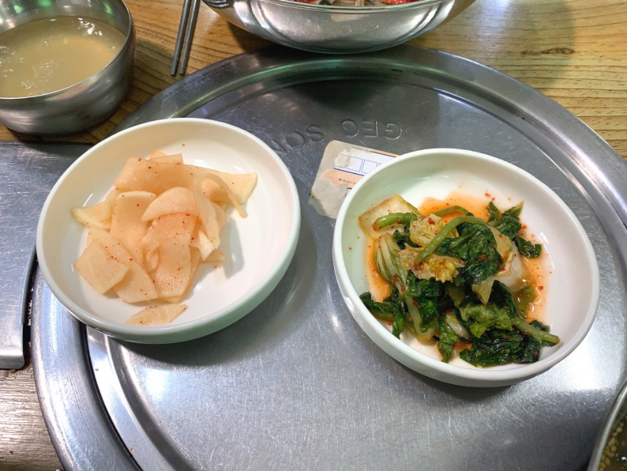 팔송황기더덕막국수 이미지
