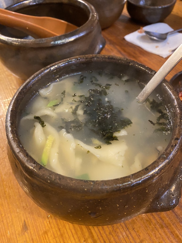 항아리수제비 이미지