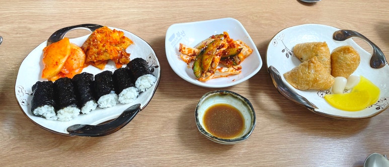 충무김밥손칼국수 이미지