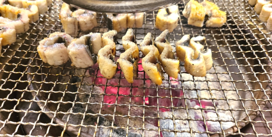 용문장어화로구이 이미지