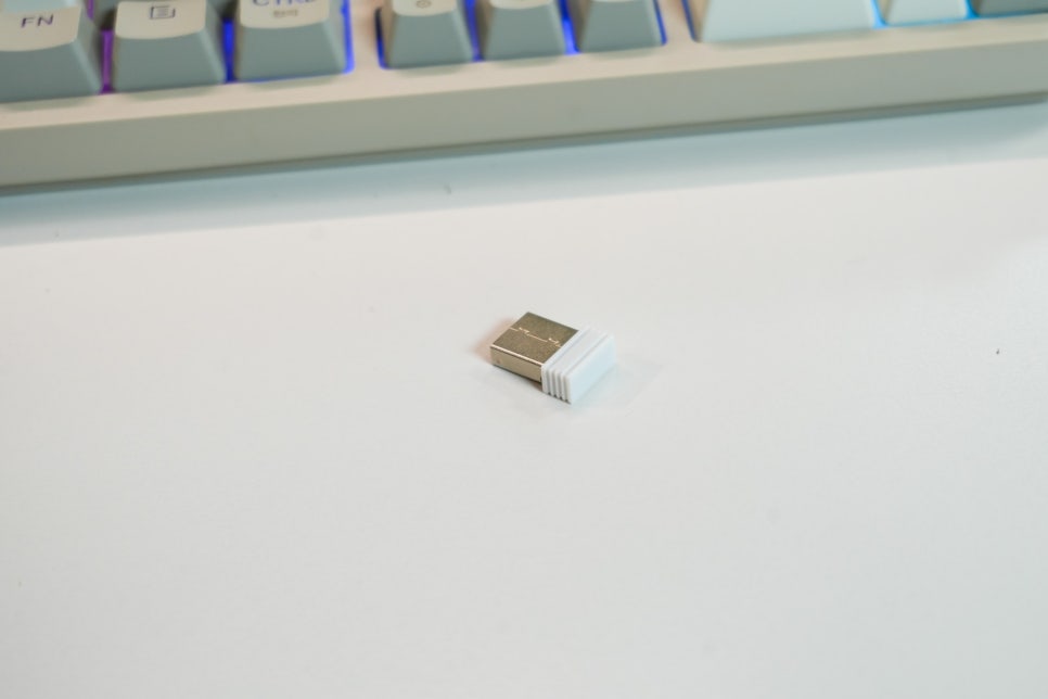 지클릭커 레트로 M 레드 SPRK 104 RGB 무선 키보드 저소음 마우스 세트 리뷰 이미지 17