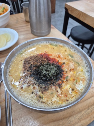 한복남칼국수 이미지