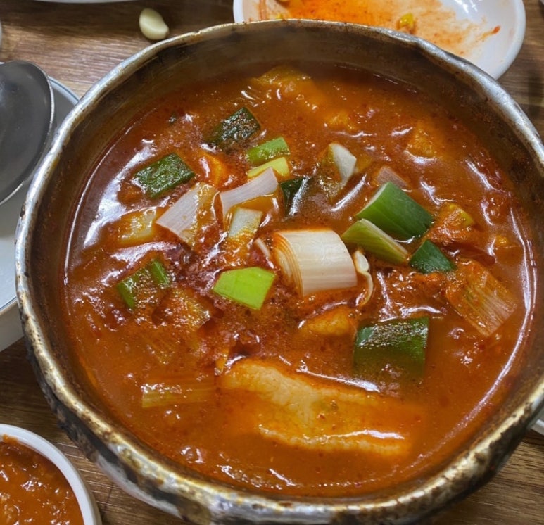 신사강식당 이미지