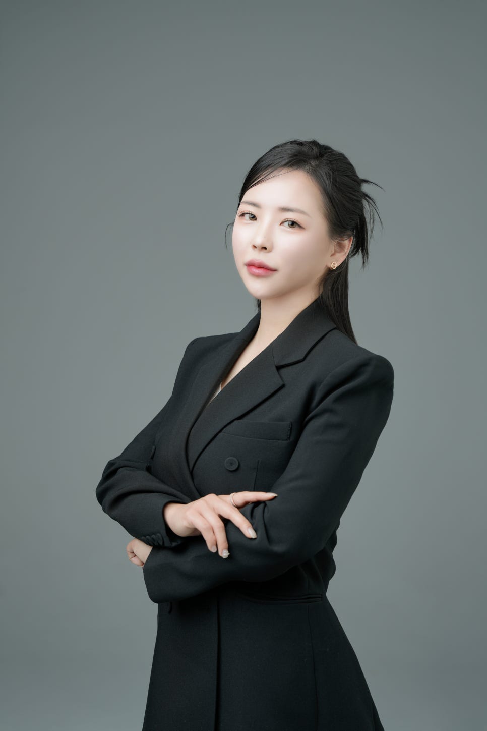 윈썸 브로우(winsome brow) 이미지