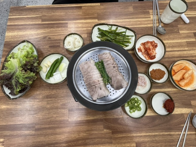 하수헌장수돼지국밥 이미지
