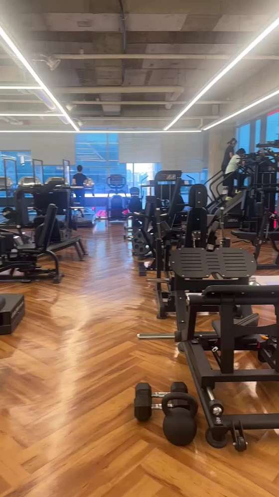 휘트니스피플우먼 이미지