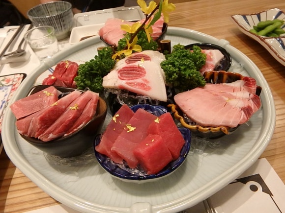 군참치 이미지