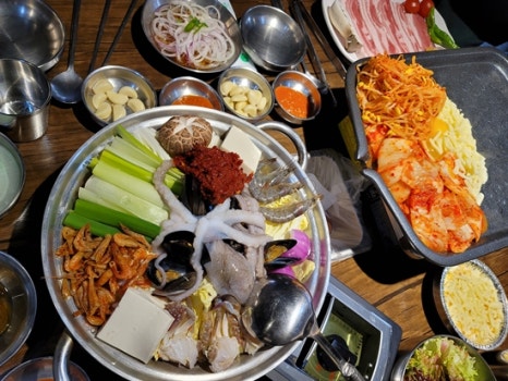 꿀삼겹 이미지