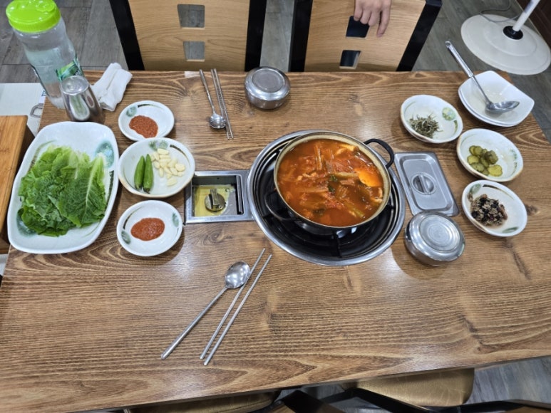 고쌈식당 이미지