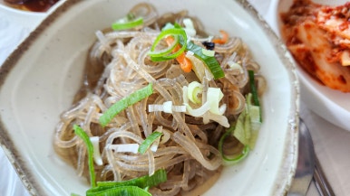 자매한식당 이미지