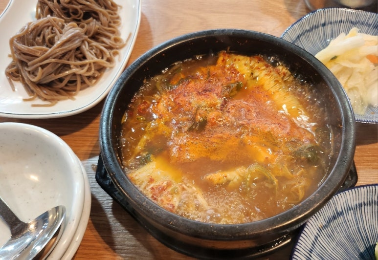 거북이물회 이미지