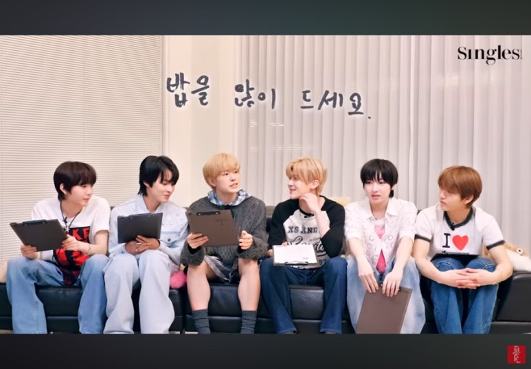 네일드레 이미지