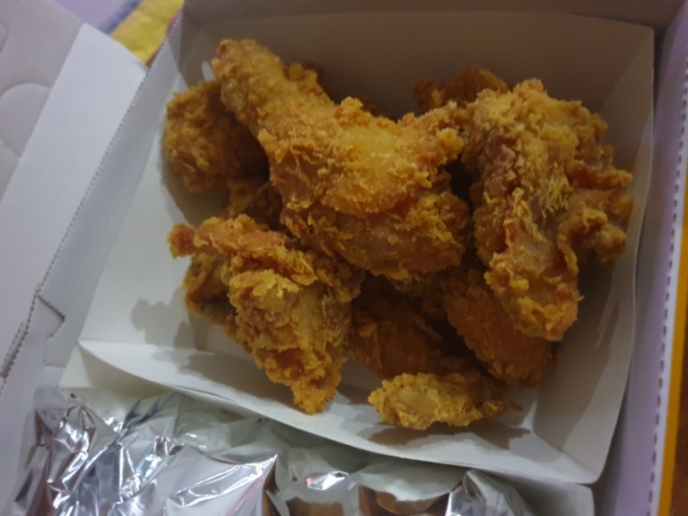 비비큐천안백석올리브점 이미지