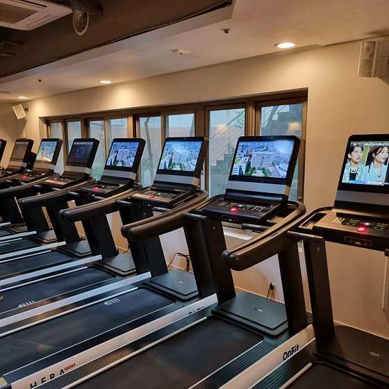 온더휘트니스 이미지