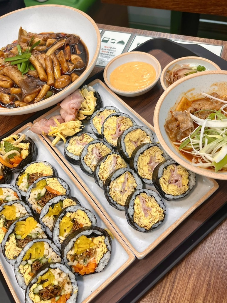 계란김밥 이미지
