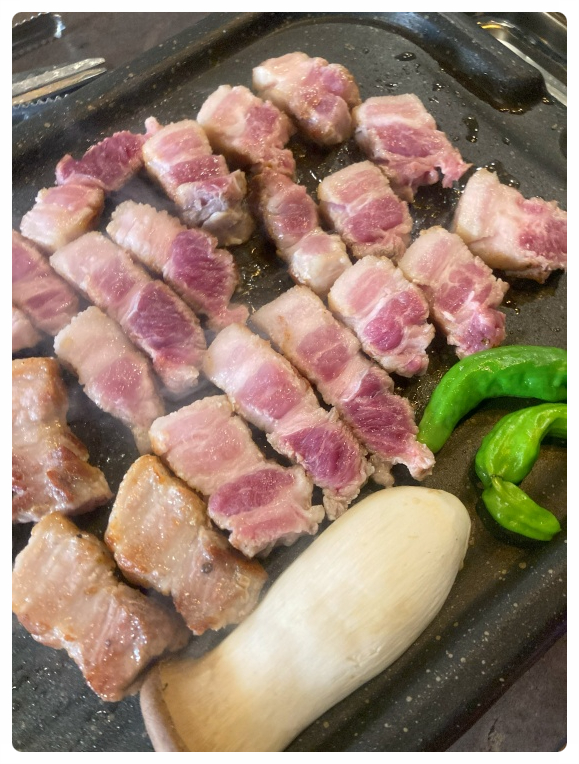 달빛고기 이미지
