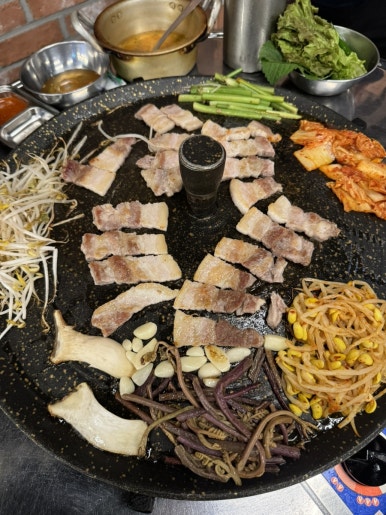 교대솥삼구 이미지