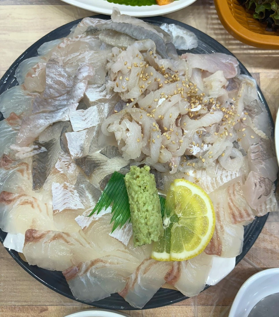 정동진회도매수산식당 이미지