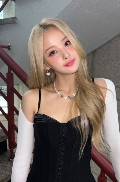 살롱오브 이미지