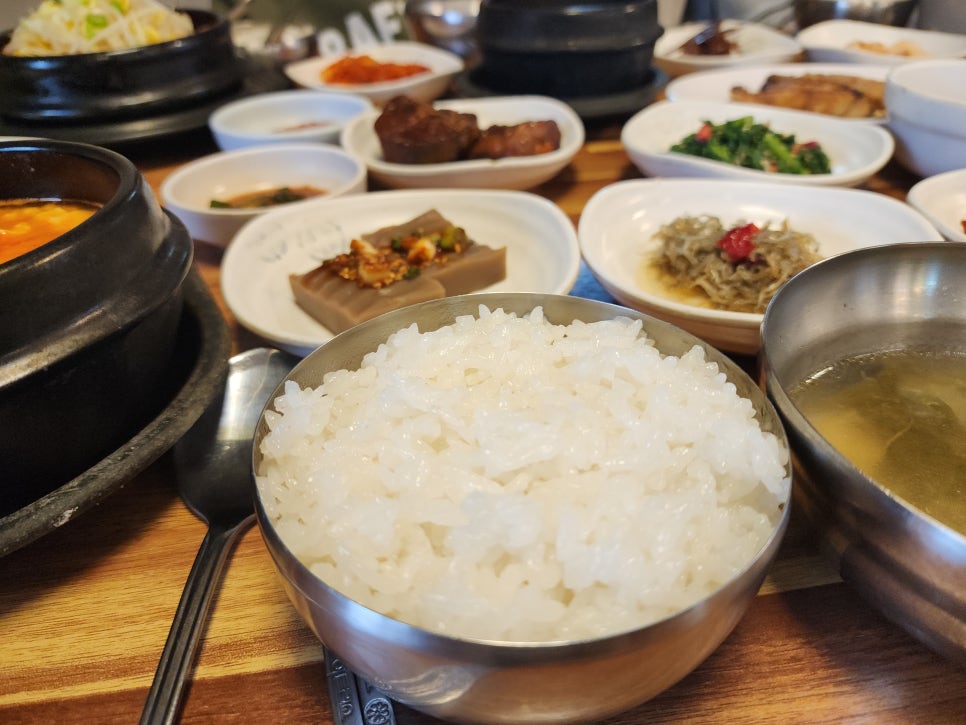 제육향연 이미지