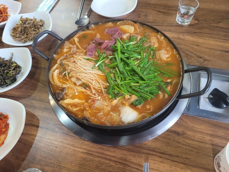심쿵돌곱창 이미지