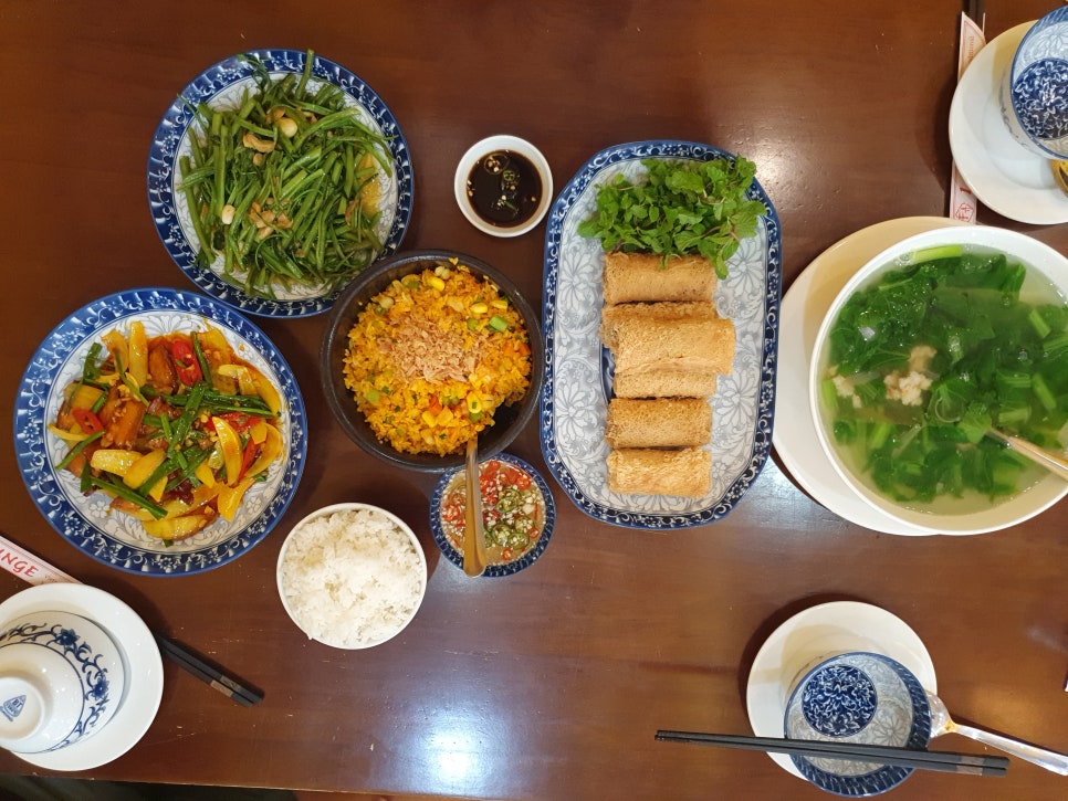 다낭 파 라운지 현지 식당 다낭 자유 여행 필수 로컬 식당 !