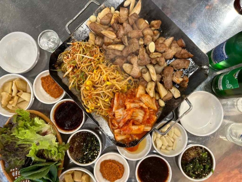 맛집뒷고기 이미지