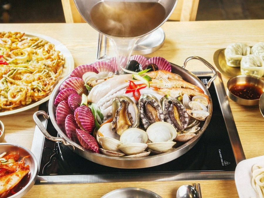 탄탄칼국수 이미지
