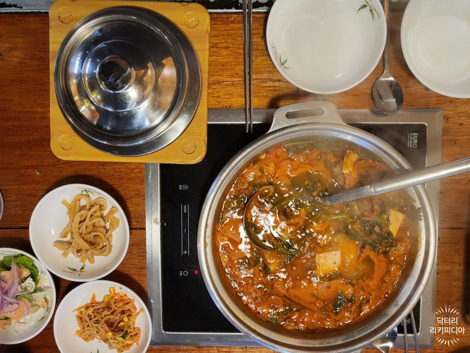 미사일 부대찌개 이미지
