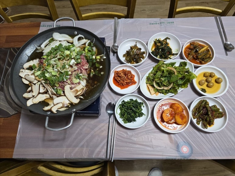 영심이쌈밥 이미지