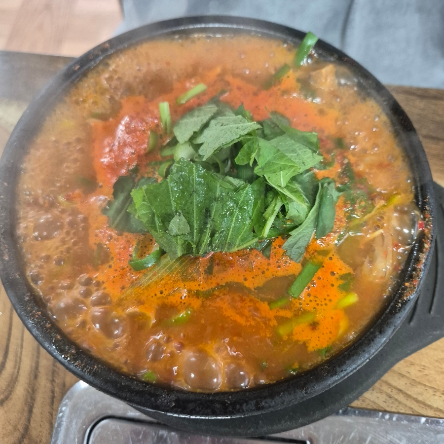 엄나무 순대국 이미지