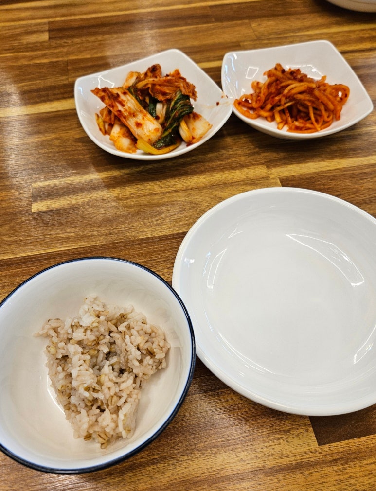 밀조아생바지락칼국수 이미지