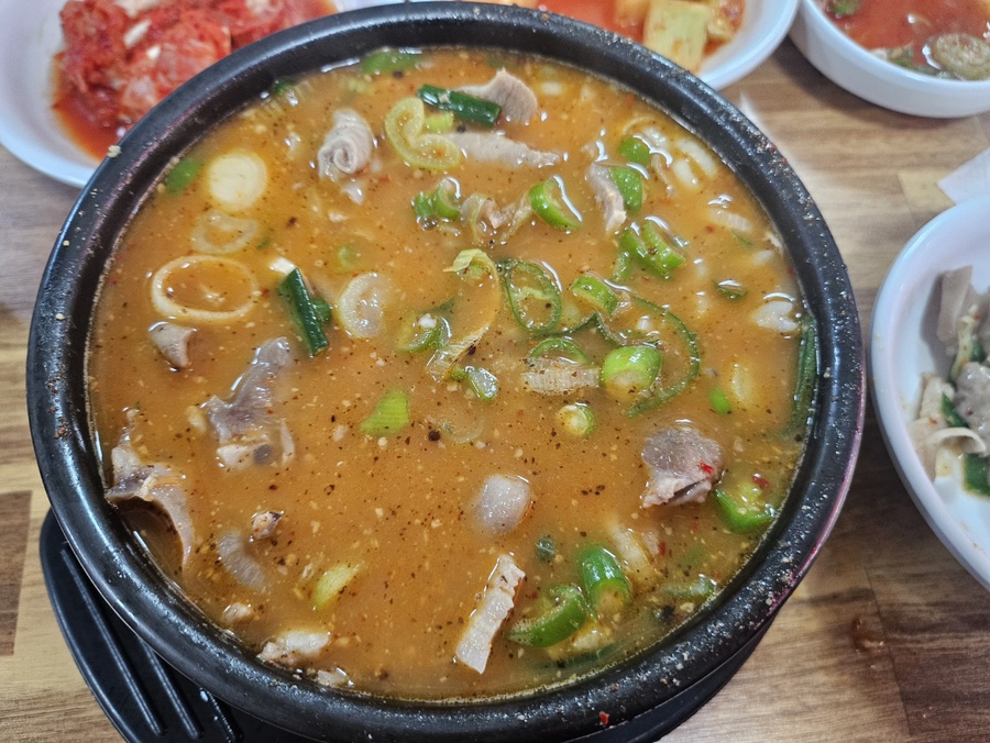 병천순대 왕족발 이미지