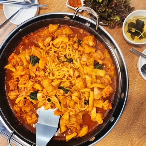 일오닭갈비이시아점 이미지